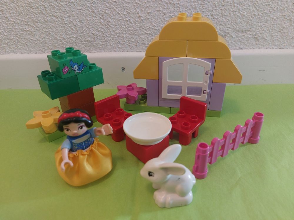 LEGO Duplo Disney Princess 10738 Schneewittchens Hütte (Gebraucht) in ...