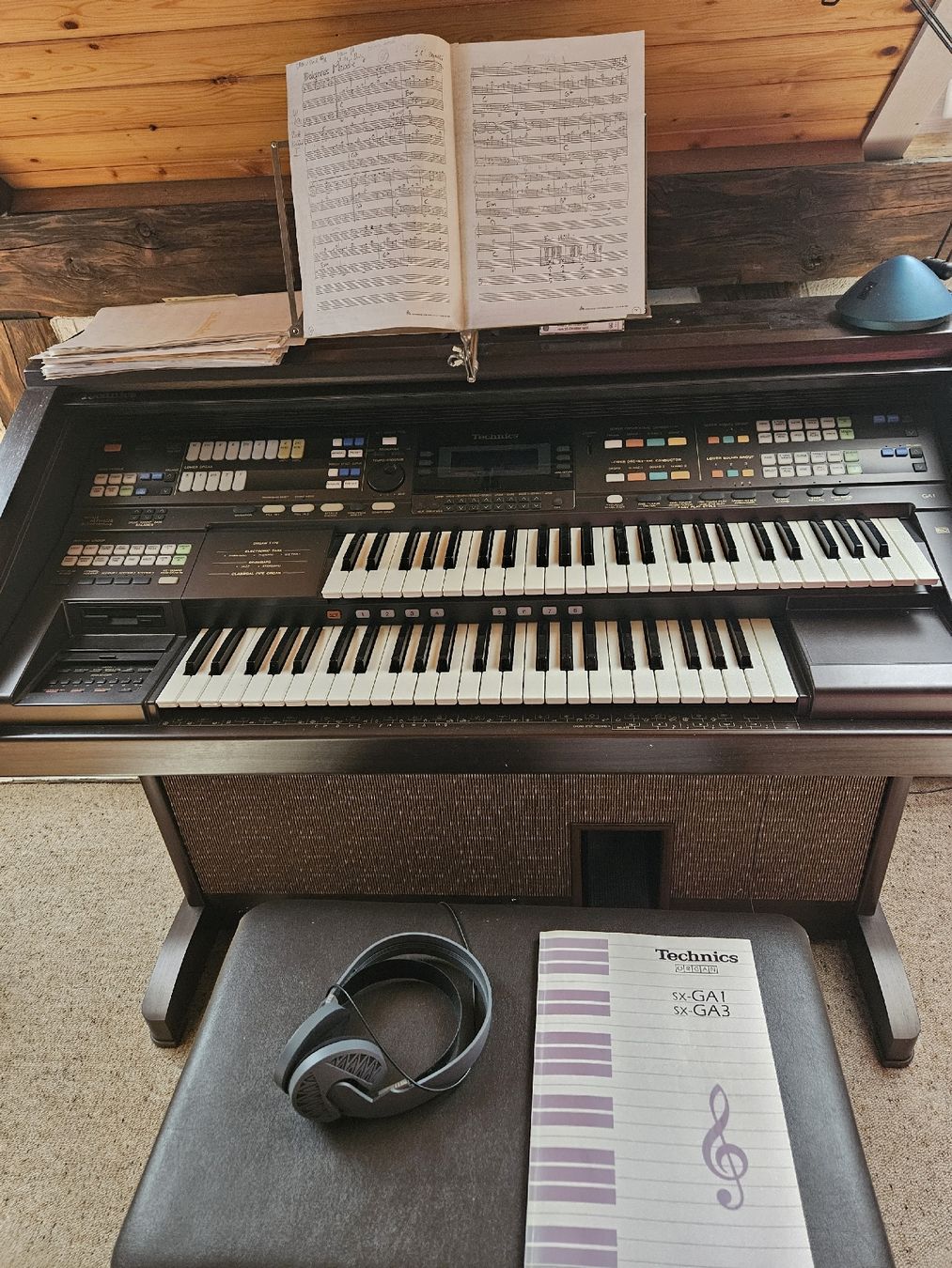 Technics Strumenti musicali: Elektrische Orgel von Technics mit Kopfhörer – Usato da Mühlethurnen venduto da Zauberfee3