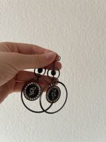 Elegante Ohrringe Guess mit  Strasssteinen