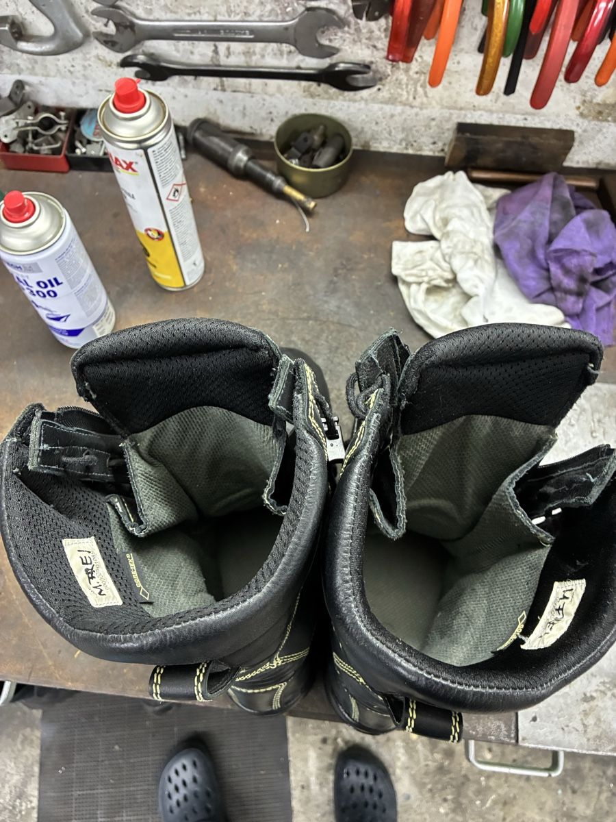 Herrenschuhe: Feuerwehr Stiefel  – Gebraucht aus Hergiswil NW von frese 2
