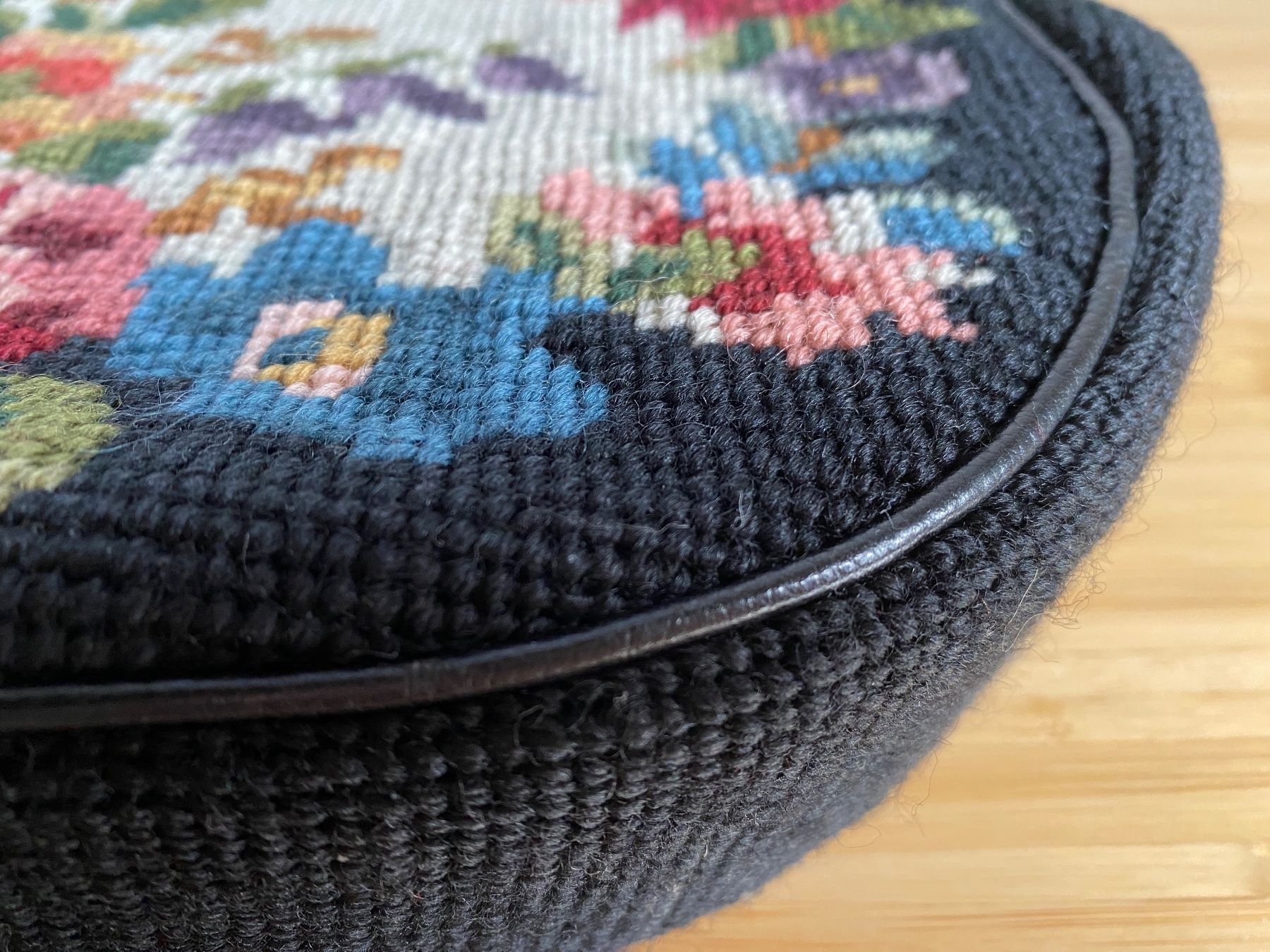 Borse da donna: Handtasche Stickerei Vintage – Usato da Zürich venduto da Wim-Broccoli 3