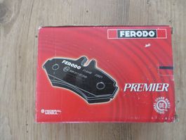 Bremsbeläge Bremsklötze Peugeot 306 405 Vorderachse