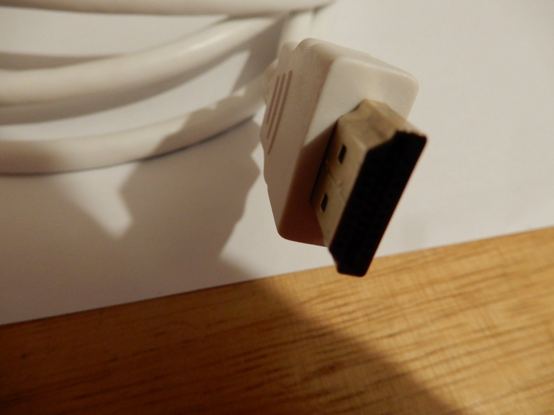 Kabel: HDMI Kabel mit Ethernet weis – Gebraucht aus Worben von MaKo3252 1