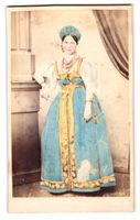Fotografie Schauspielerin in traditionel