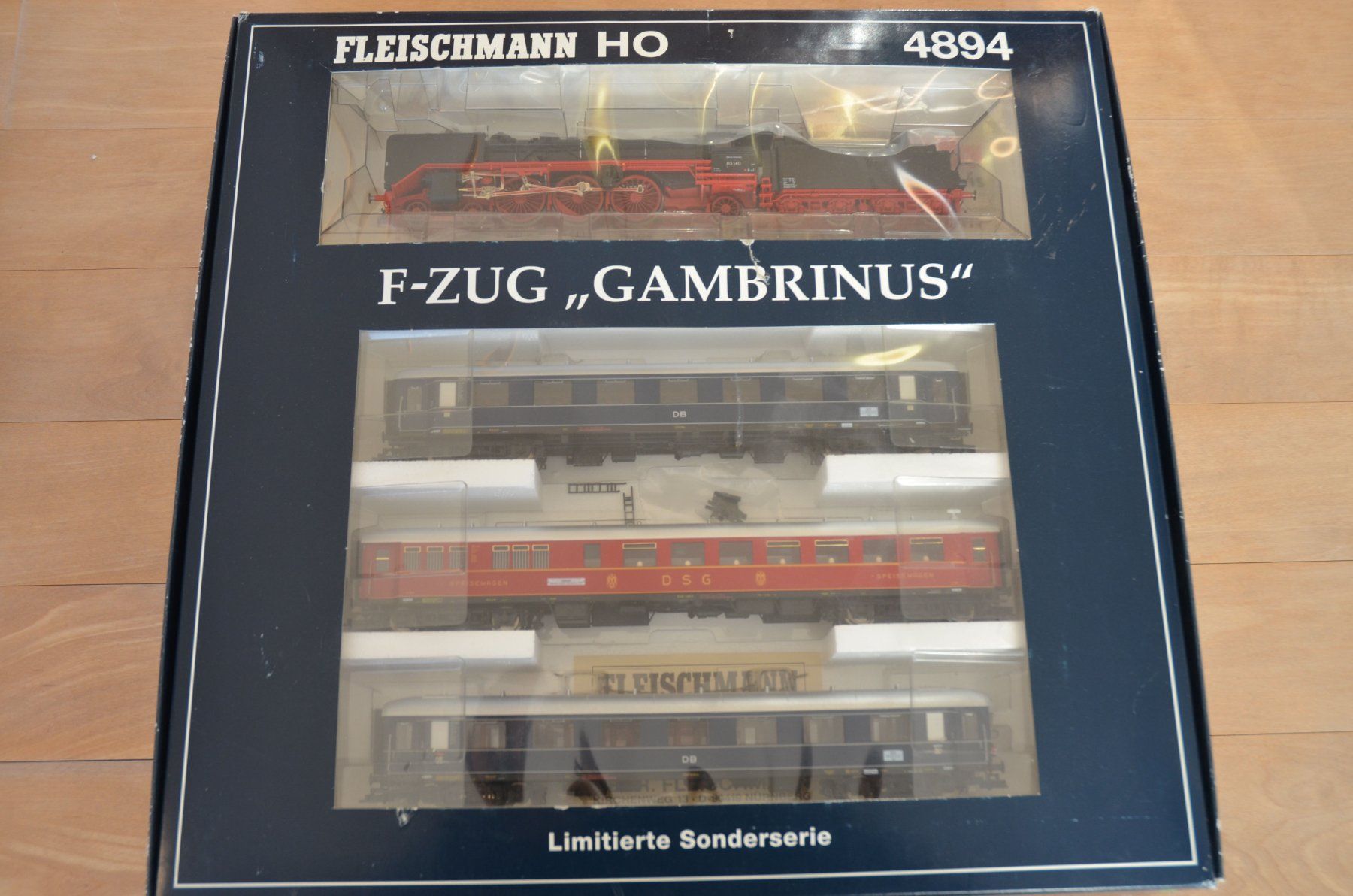 Fleischmann Modellini di ferrovie: Fleischmann 4894 - F-Zug "Gambrinus" – Usato da Cavardiras venduto da WaschBaer56