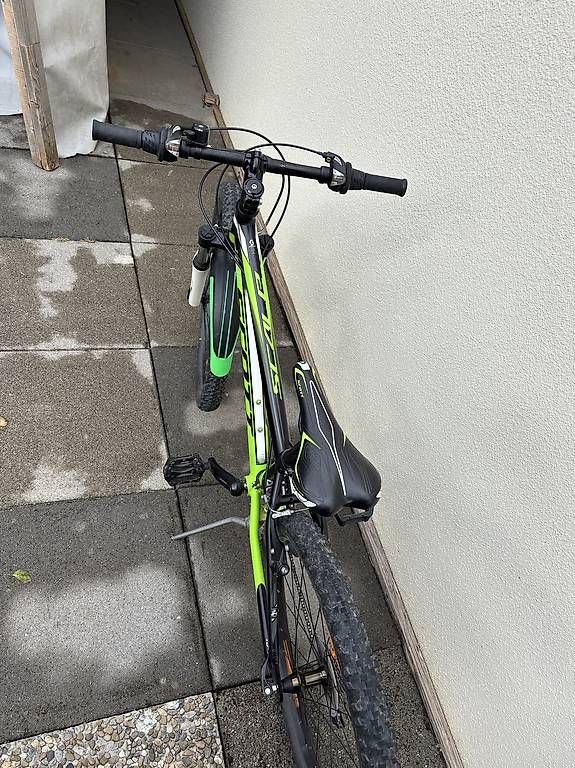 Vélos: Vélo Scott scale junior 24 – D'occasion à La Joux FR par SuperBoss02 1