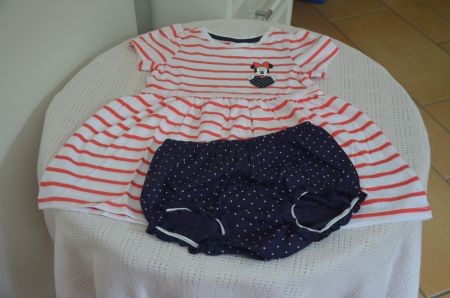 TAILLE 68 - JOLIE ROBE NEU