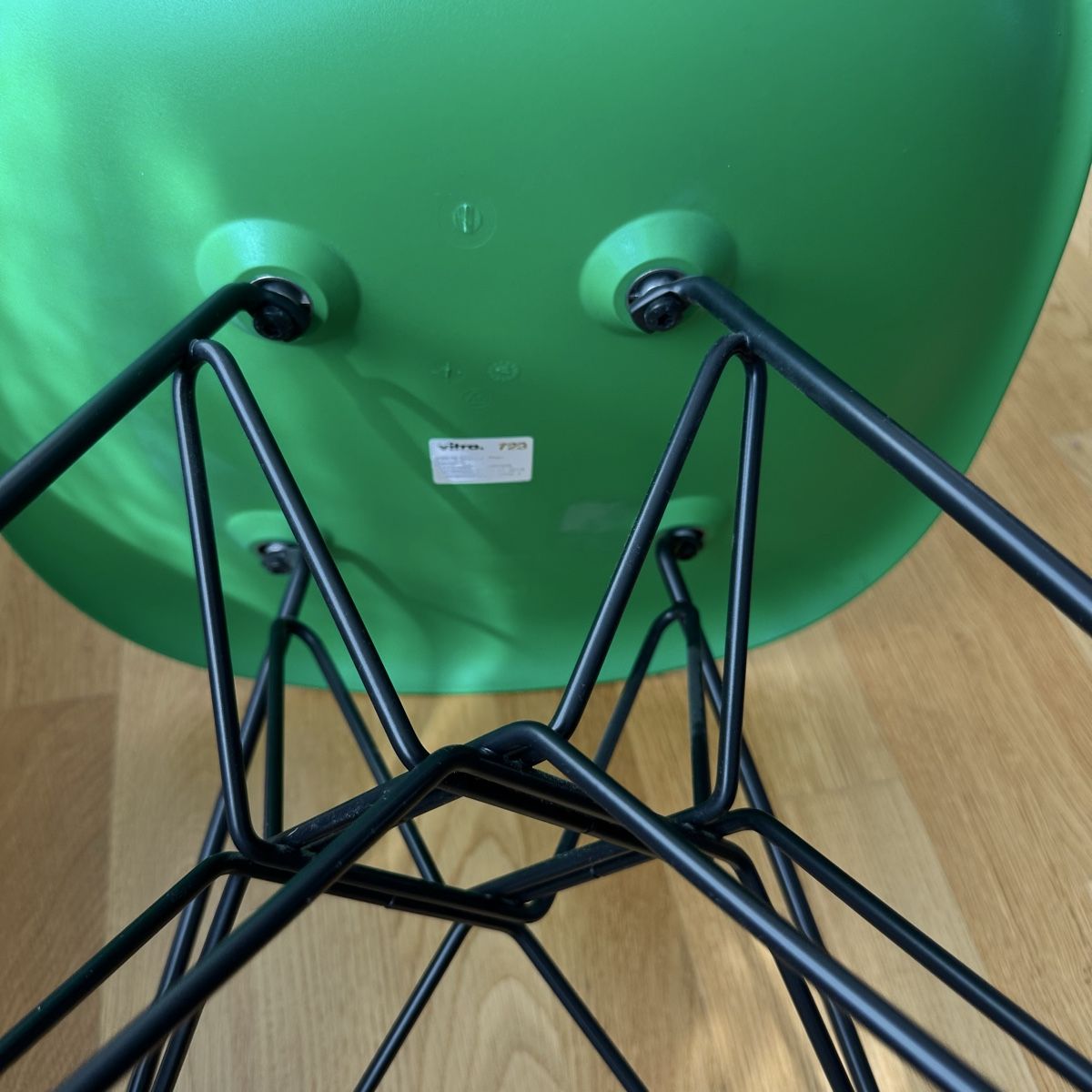 Vitra Sedie: Vitra - Eames Plastic Side Chair DSR – Nuovo (secondo la descrizione) da Meggen venduto da Fenchel92 2