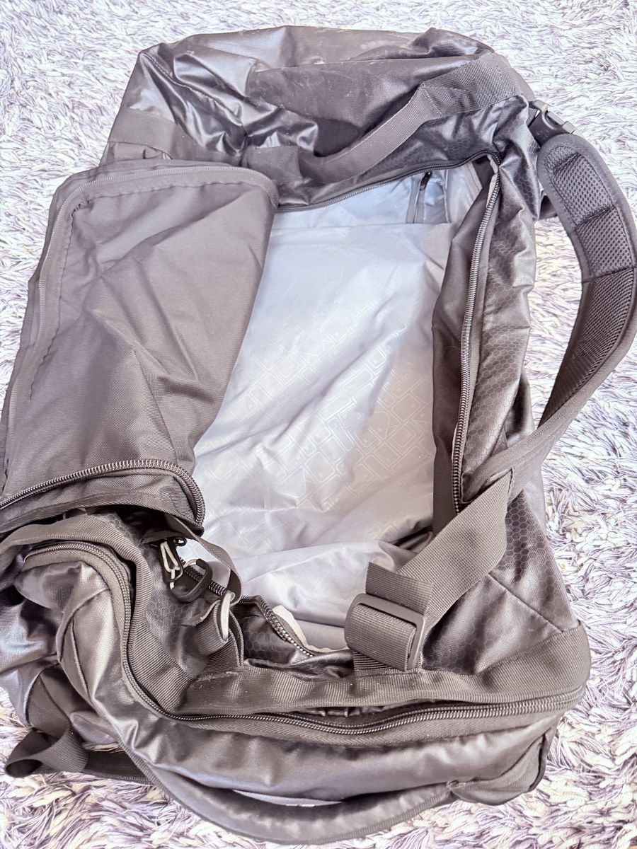 Rucksäcke: Faltbare Reisetasche, Large 90l, Rollen-,Rucksack, s.leicht – Gebraucht aus Domat/Ems von PPatrol 2