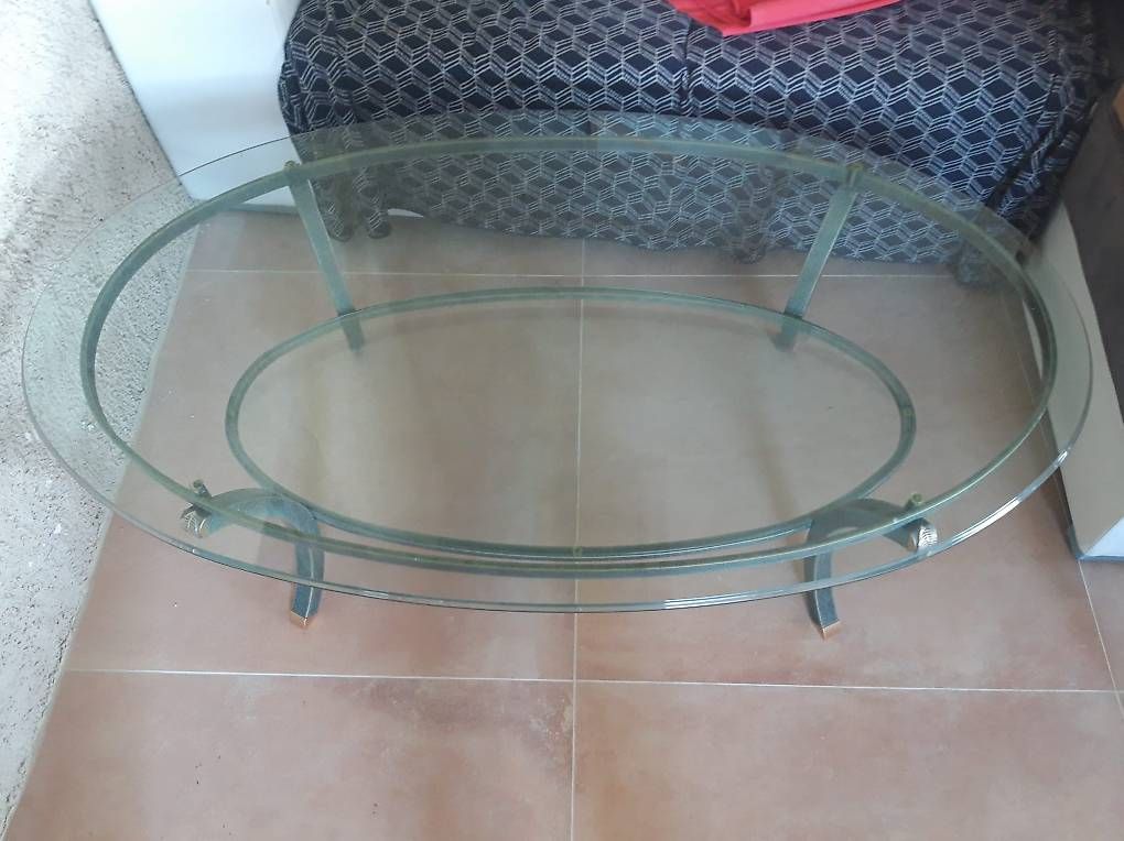 Tavoli: Table basse ovale verre et fer – Usato da Gland venduto da Lana1530
