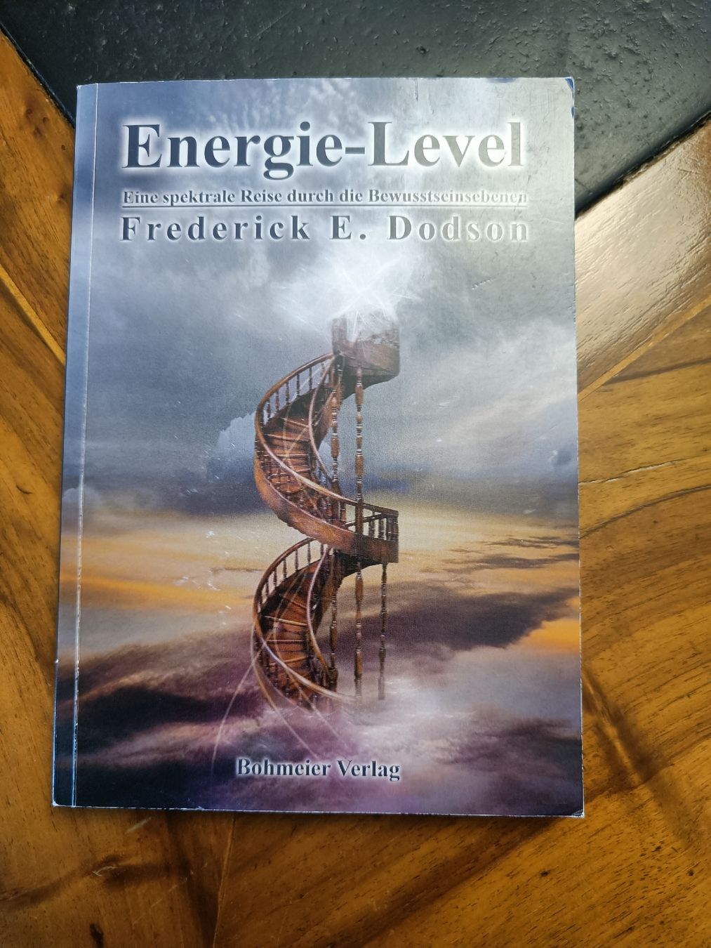 Livres: Frederick E. Dodson " Energie-Level" – D'occasion à Emmen par kat_q67m