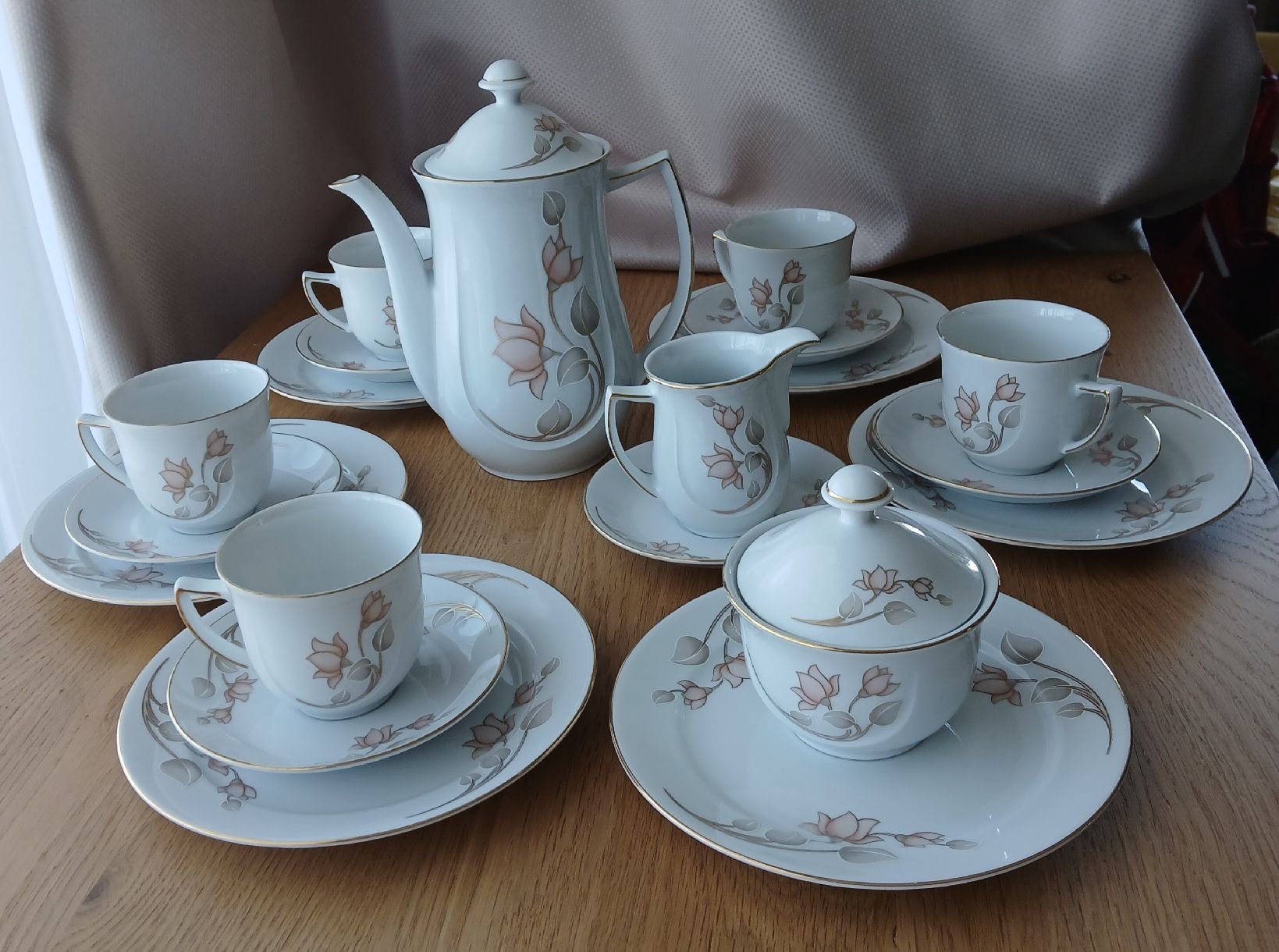 Winterling Set di piatti: Winterling Marktleuthen Kaffeeservice, Bavaria, Vintage – Usato da Frasnacht venduto da ale_g288