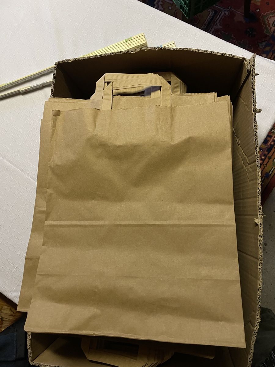 Borse: Papiertragtaschen Beutel Tüten, alles Neu! – Nuovo (secondo la descrizione) da Lüsslingen venduto da eehm 1