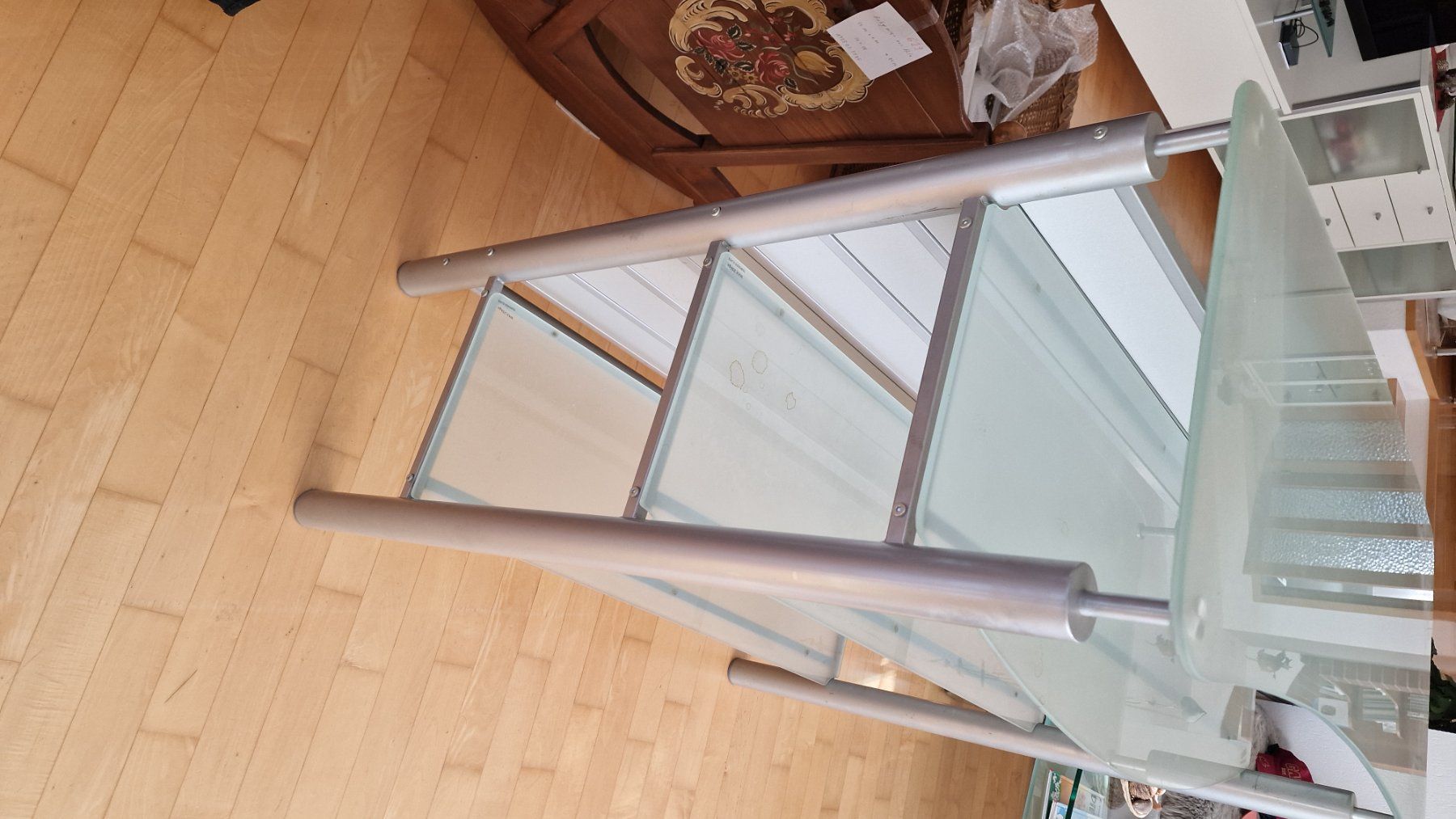 Scaffali: Regall offen mit satinierten Glastablaren – Usato da Weisslingen venduto da and-lo73 2