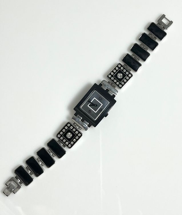 Elegante Damen Uhr mit Strass-Details, 2
