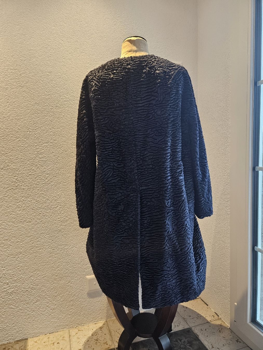 Max Mara Cappotti: Mantel von MaxMara, Grösse EU 42 – Usato da Plasselb venduto da Mabischer 1