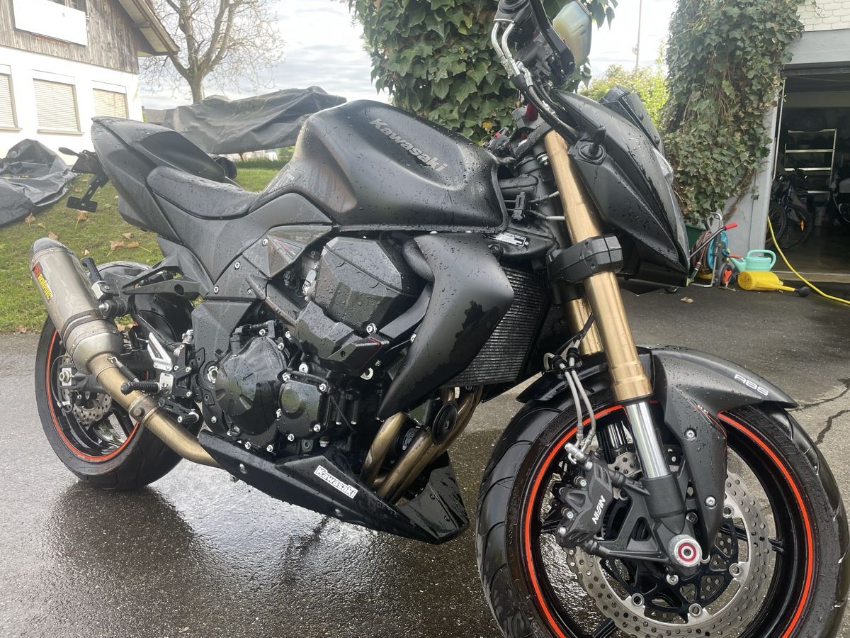 Kawasaki Strada: Kawasaki Z750 ABS Black Edition – Usato da Ettiswil venduto da zapfen02 1