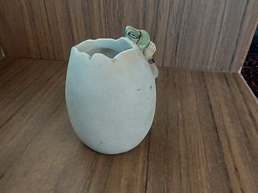 Sonstiges Geschirr: Eierbecher Porzellanfigur antik – Gebraucht aus Mörschwil von wunderkiste44 8