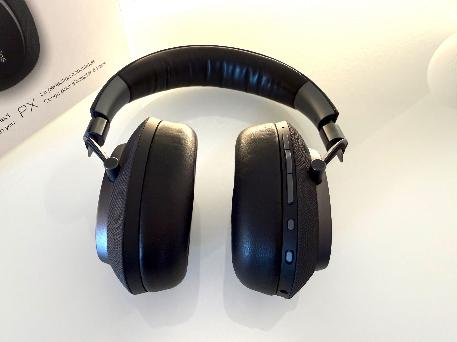 Bowers & Wilkins Casques audio: Bowers & Wilkins PX – D'occasion à Wolfhausen par luzw 1