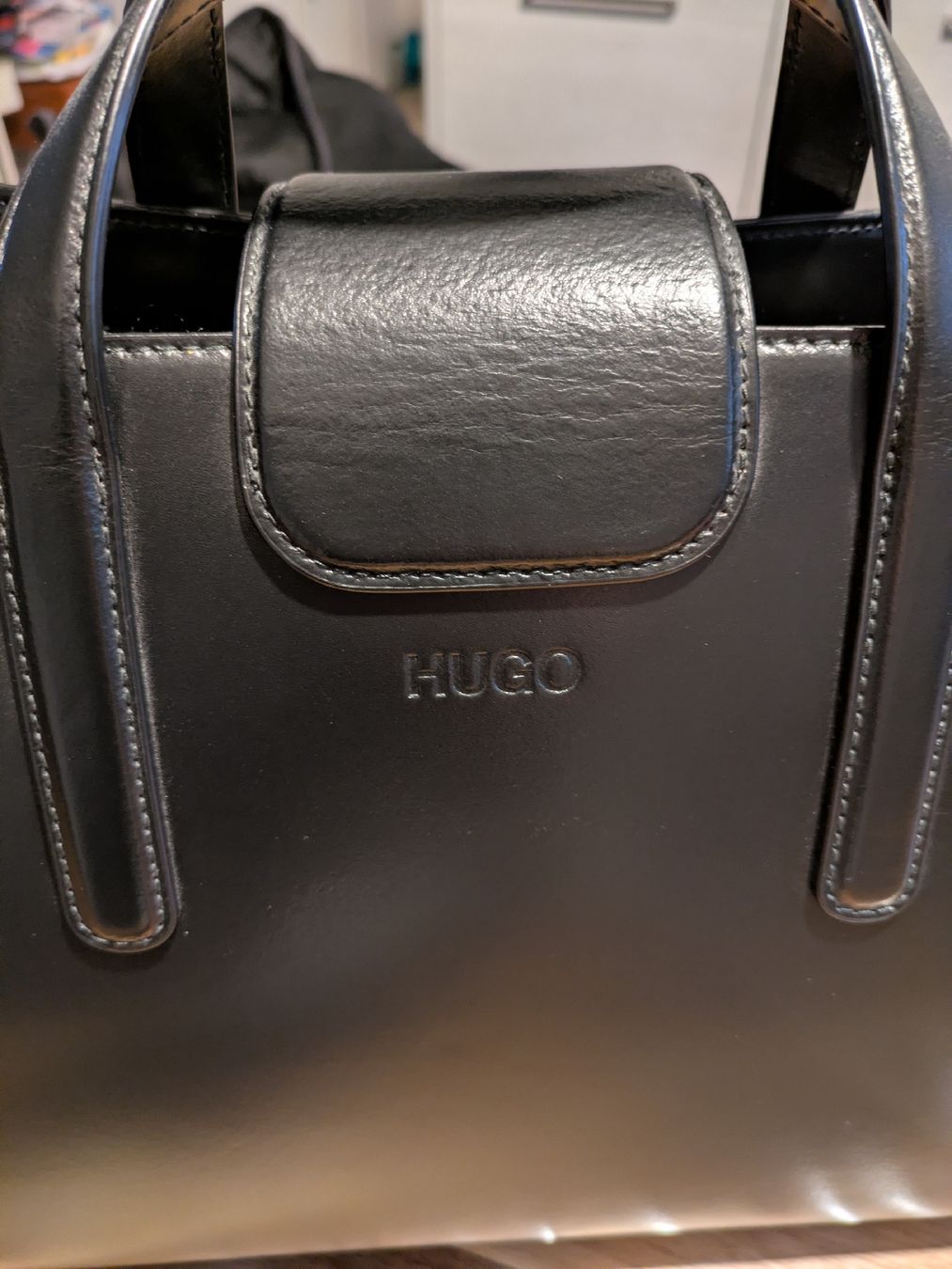 Hugo Boss Borse da donna: Sac à main Hugo Boss – Nuovo (secondo la descrizione) da Le Mont-sur-Lausanne venduto da elv_yyl8 3