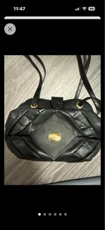 Sac à main vintage Maritza en cuir noir - Élégant et pratiqu