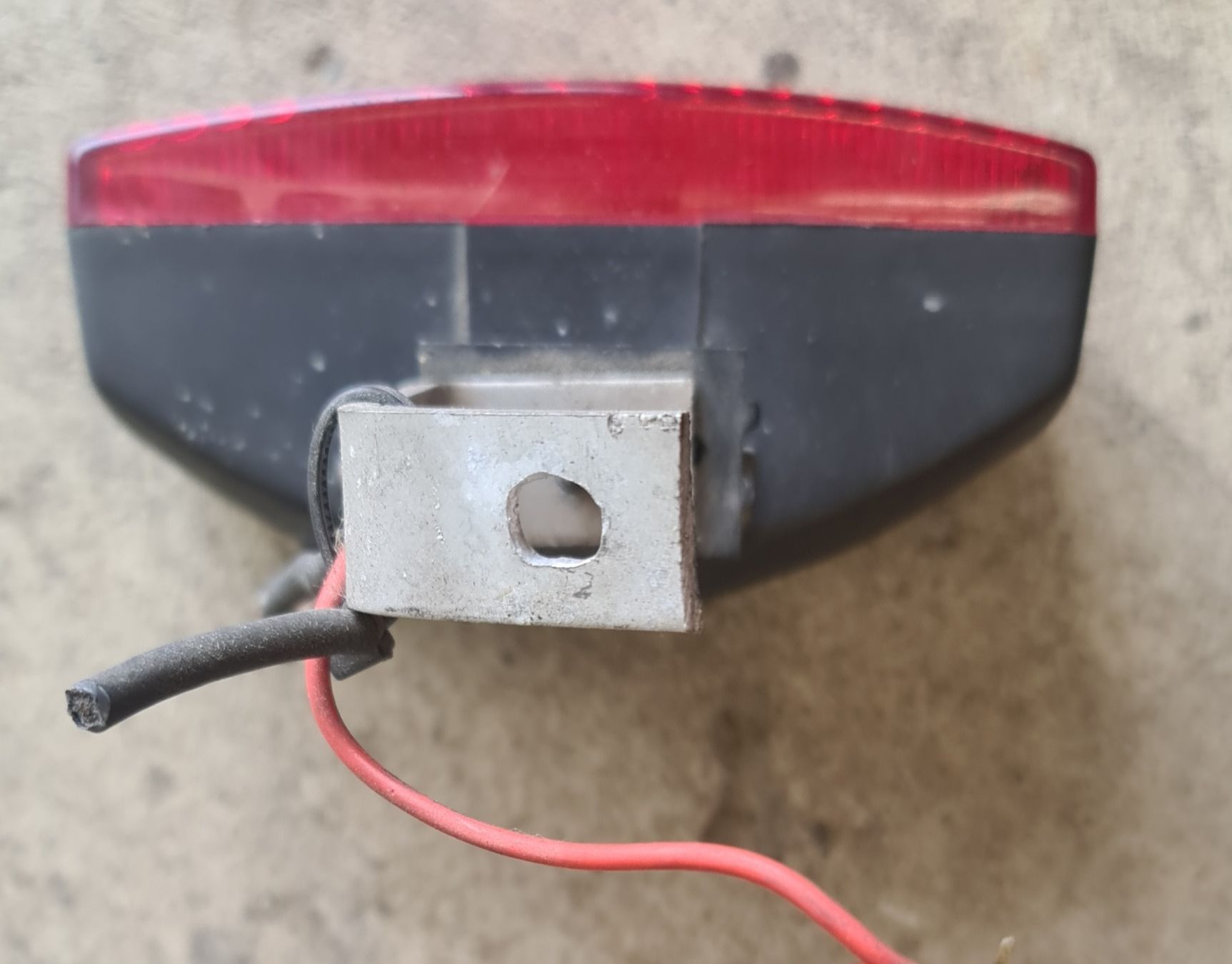 Tutti pezzi di ricambio auto: Rücklicht SIM 301.23.2000 für Oldtimer etc. – Usato da Windlach venduto da Noldi6 1