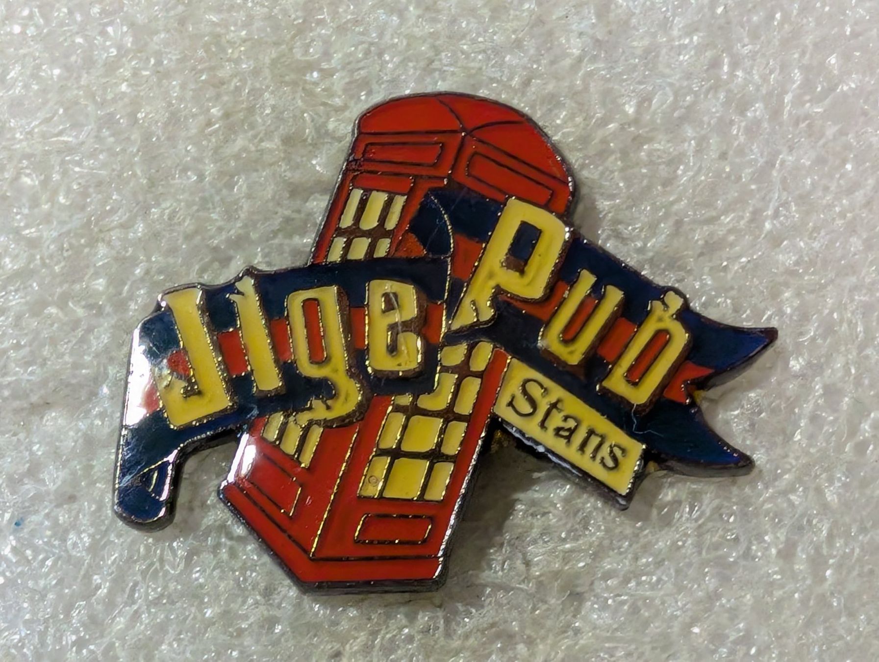 Plaketten & Abzeichen: Ansteckpin 126: Jige Pub Stans – Gebraucht aus Oppligen von Pin-Fall-Shop