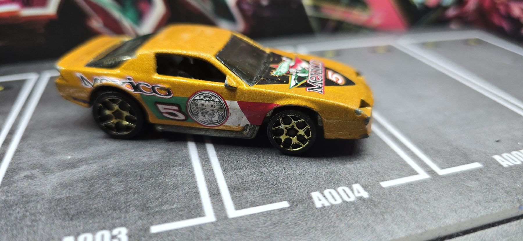 Hot Wheels Modellini d'auto: Hot Wheels Chevrolet Camaro – Usato da Frauenfeld venduto da ufo_yk6c