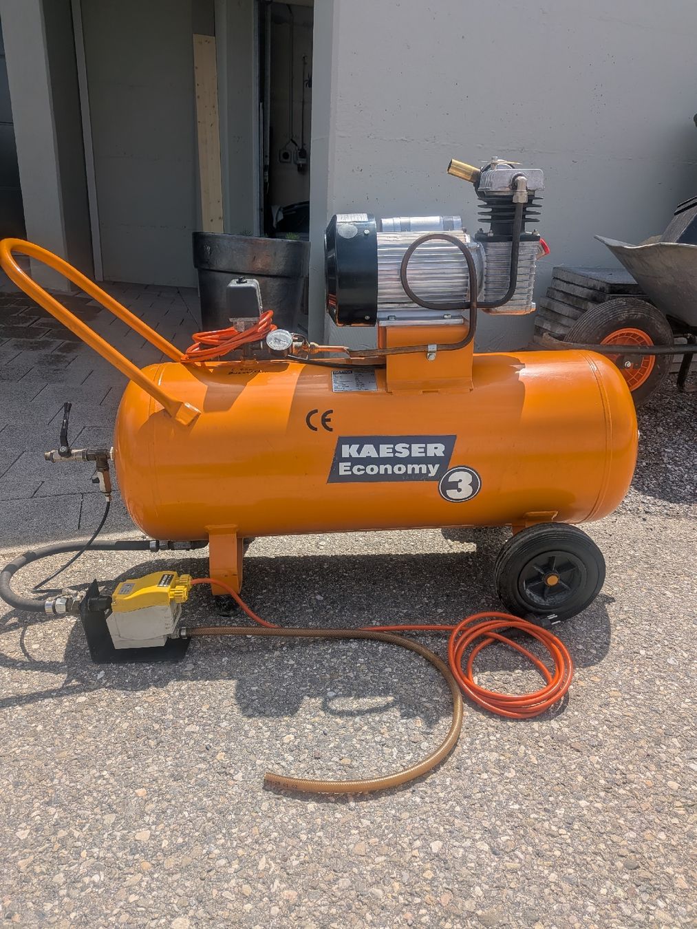 Kaeser Compressori: Keaser Kolbe Kompressor ECO 3/90 Tank – Usato da Rohrbach venduto da Servicepass