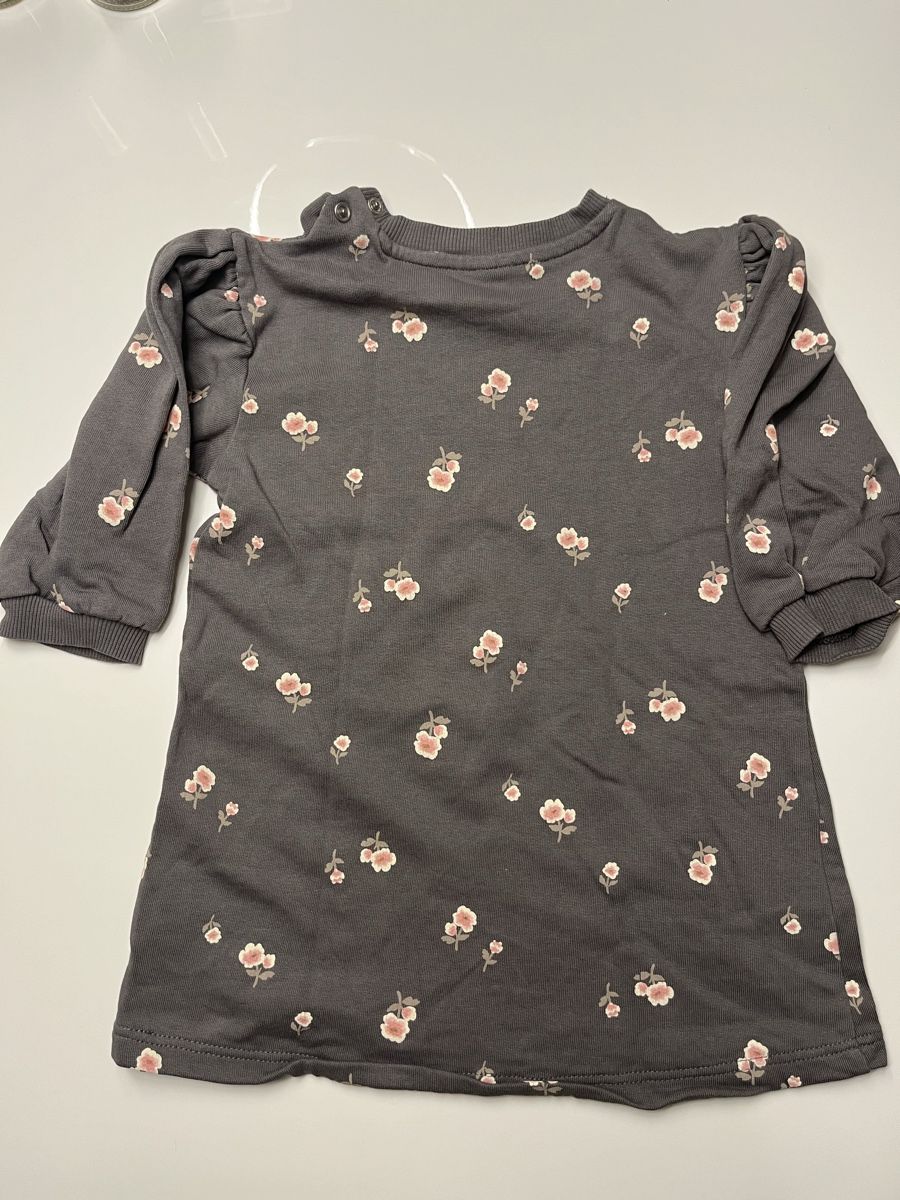 H&M Vestiti & Gonne: H&M Langarmkleid Gr. 86 – Usato da Oberwil BL venduto da FinjaBijou
