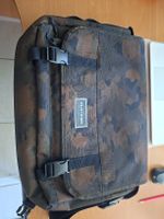 Dakine Umhängetasche Camouflage Muster guter Zustand