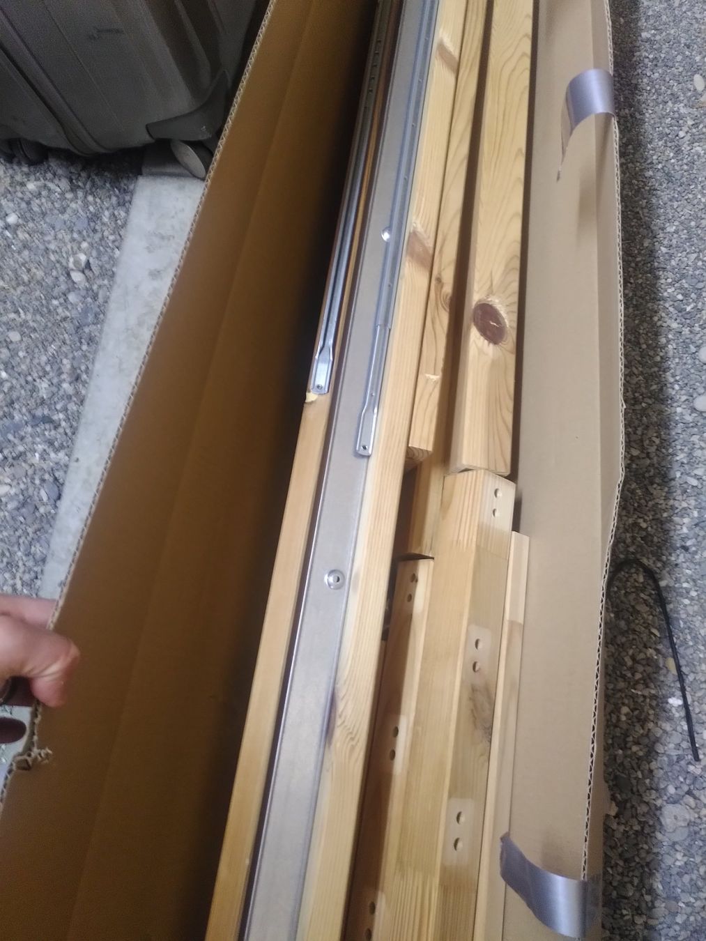 Letti: Bett (inkl Rahmen) – Usato da Basel venduto da emiliano_zapata 4