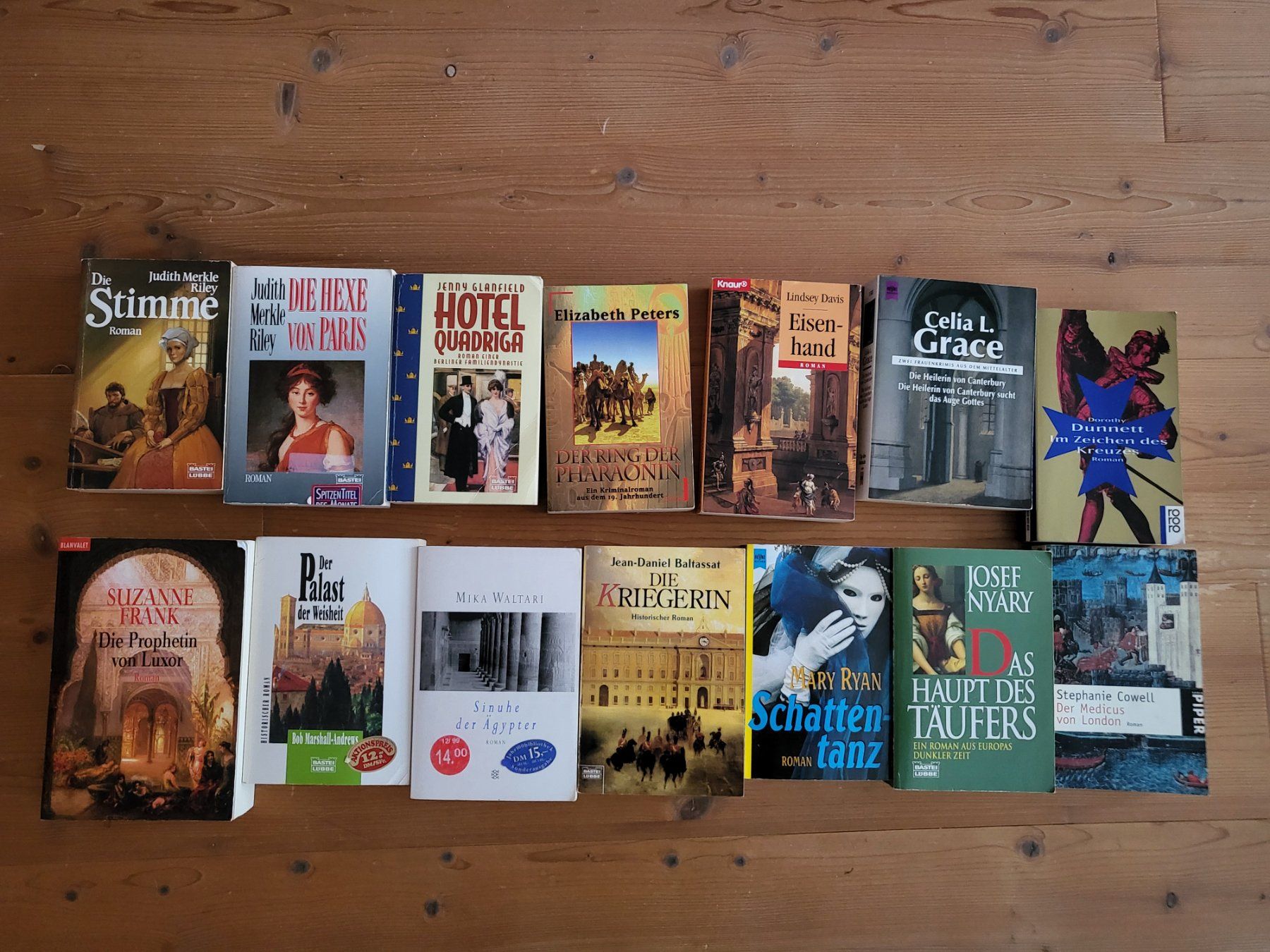 Libri: 14 historische Romane und Krimis – Usato da Alpnach Dorf venduto da findelmundo