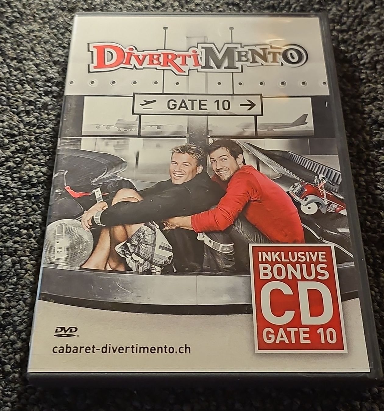 Tutti i DVDs: DVD Divertimento Gate 10 (21368) – Usato da Ruswil venduto da jan_bxl5