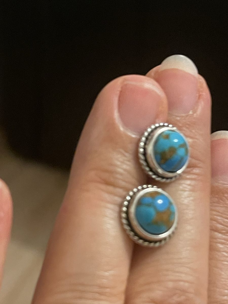 Ohrringe & -stecker: Boucles d'oreilles pierre turquoise comme neufs – Gebraucht aus Kloten von Vermicelles 1