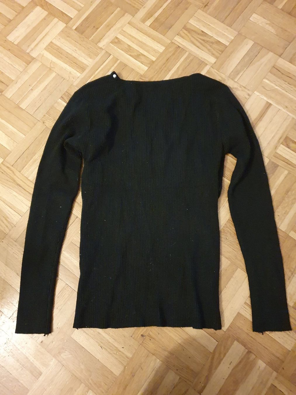 Maglioni & Felpe: Neuer schwarzer Pullover – Nuovo e nell'imballaggio originale da St. Gallen venduto da 1811123 1