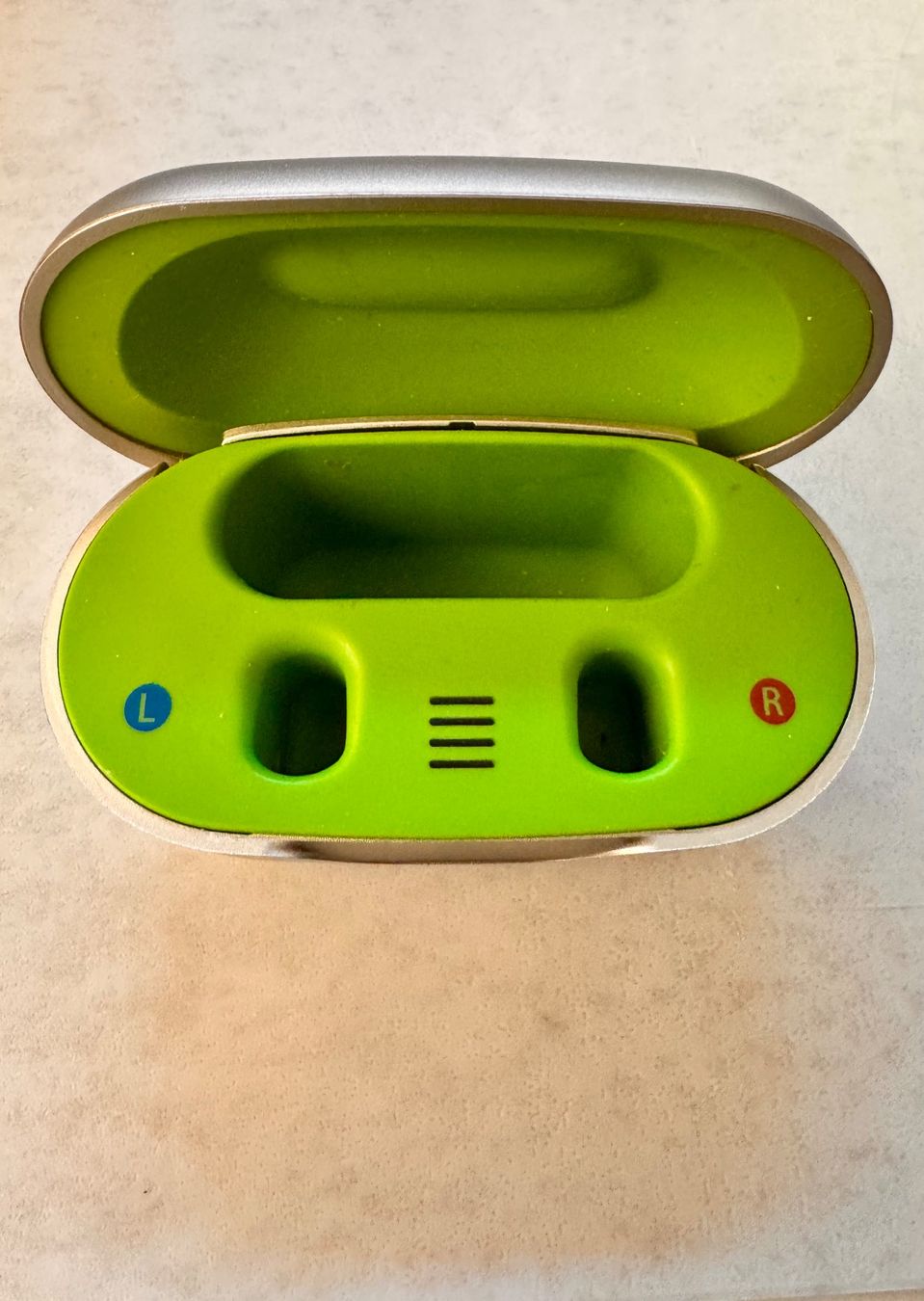Phonak Caricabatterie: Phonak Charger Case Go – Usato da Hermetschwil-Staffeln venduto da Sigmund57 4