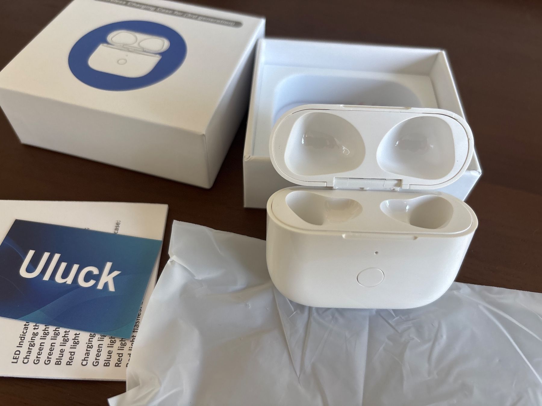 Caricabatterie: Charging Case Apple Airpods Gen 3 – Usato da Zürich venduto da cha_jz8q 2