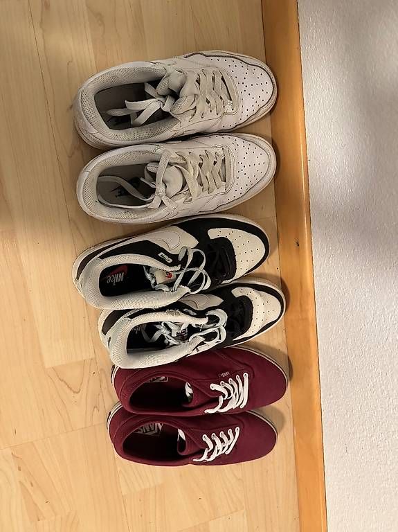 Chaussures hommes: 3 Turnschuhe – D'occasion à Bern par fausti94