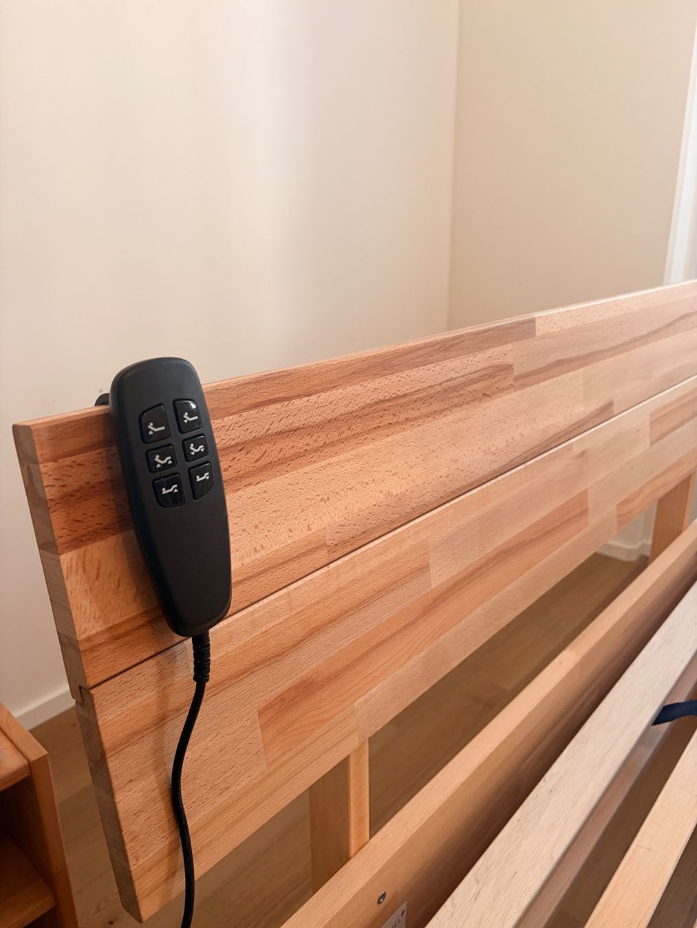 Letti: Verstellbares Bett – Usato da Winterthur venduto da isa_t6jy 1