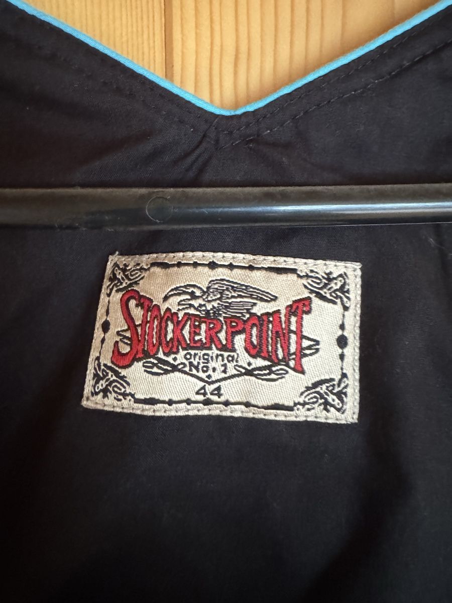 Robes: Dirndl Stockerpoint Gr. 44, blau-schwarz – D'occasion à Schwellbrunn par 73zubi77 1