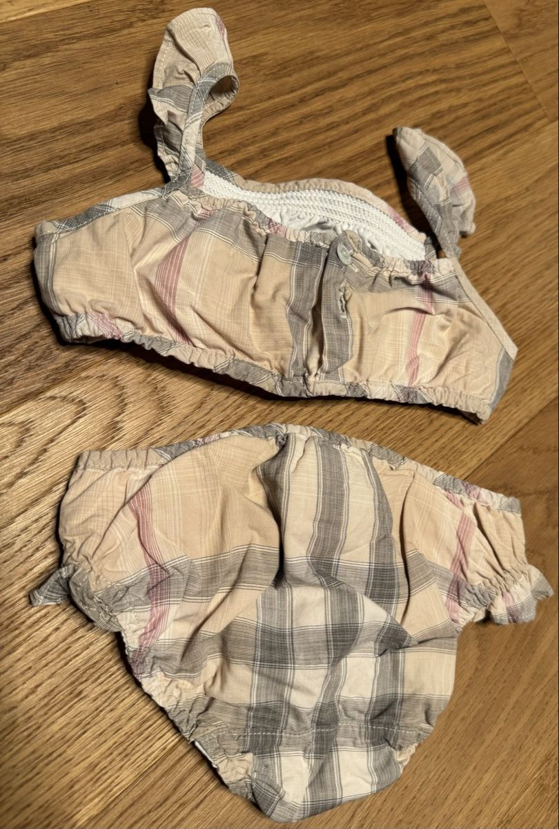 Burberry Costumi da bagno: Burberry Baby-bikini Gr. 18M/86 – Usato da Genthod venduto da Tidus04 2