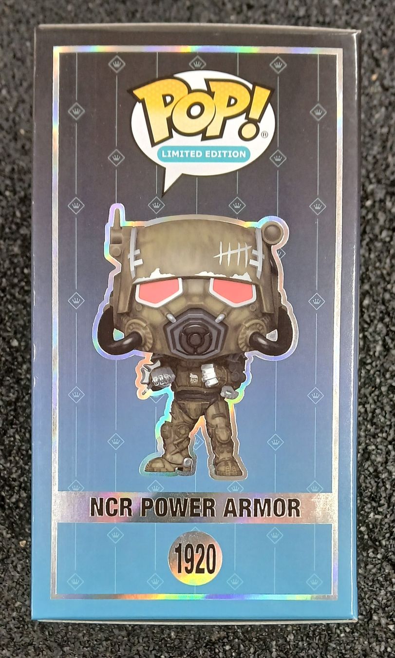 Funko Statuette: Funko Pop Fallout NCR Power Armor Limited Edition Suprême – Nuovo e nell'imballaggio originale da Le Sentier venduto da Funko-Pop-1979 3