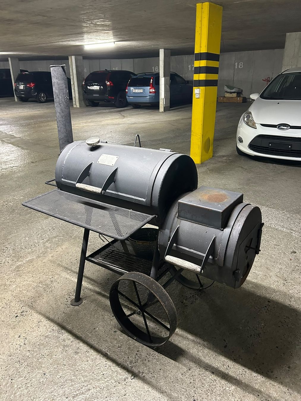 Griglie: Texas Ranger Grill/Smoker – Usato da Spiez venduto da jor_6lng 2