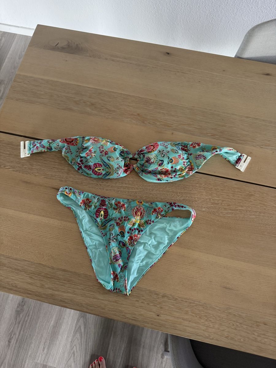 Etro Costumi da bagno & Bikini: Etro Bikini, hellblau gemustert – Nuovo (secondo la descrizione) da zürich venduto da dalia06 3