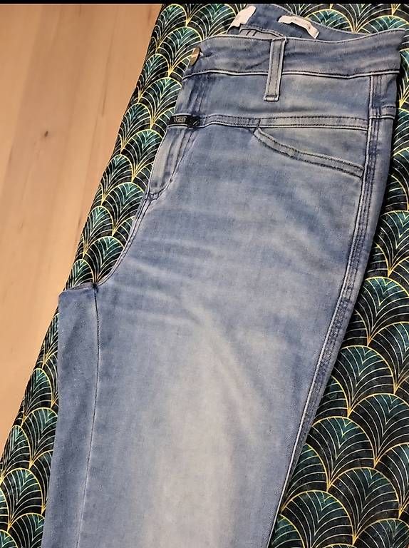 Jeans: Closed Jeans Bio Baumwolle – Usato da Landquart venduto da gru_wxj8