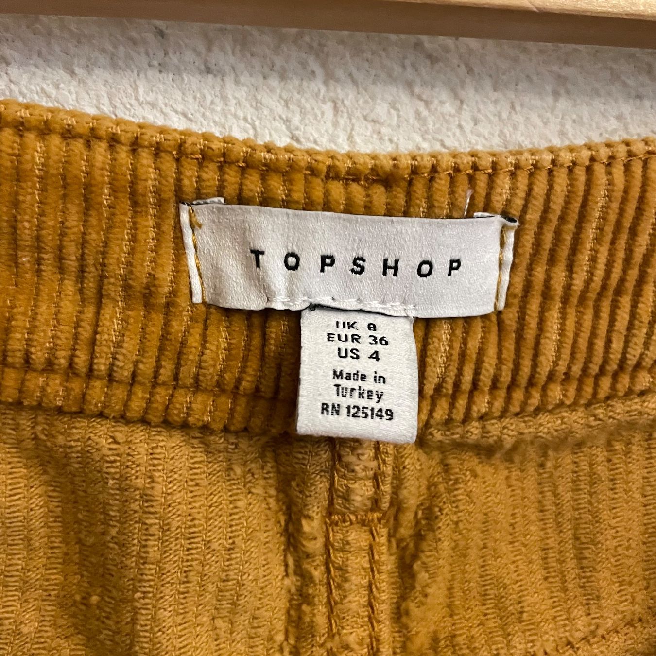 Topshop Gonne: Jupe Topshop velours – Usato da Neuchâtel venduto da Enoemis_ 2