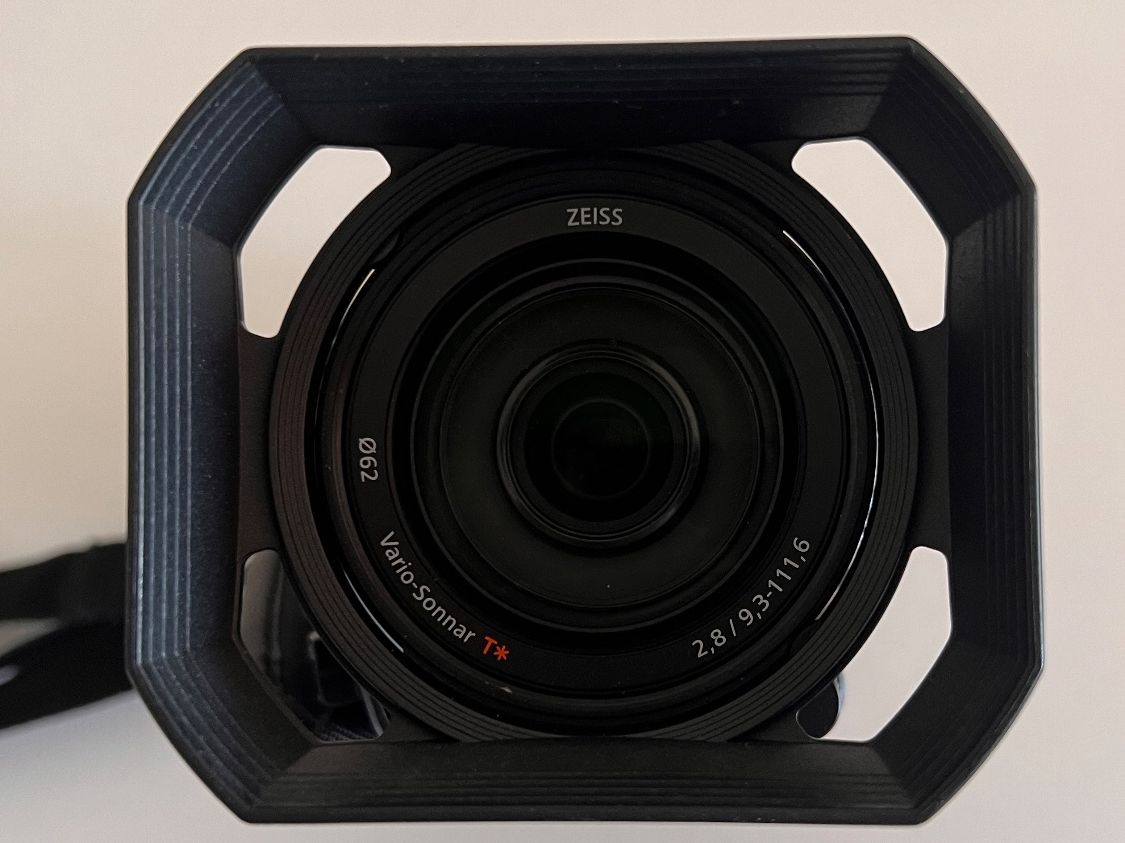 Sony Videocamere: HDR-CX900E SONY HD Camcorder – Usato da Oberrohrdorf venduto da 6473peter 3