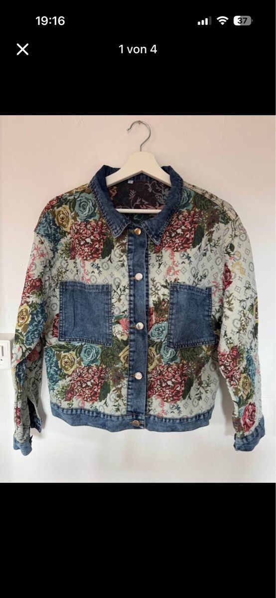 Giacche: Jeansjacke mit Blumenmuster  – Nuovo e nell'imballaggio originale da Thun venduto da siwi02