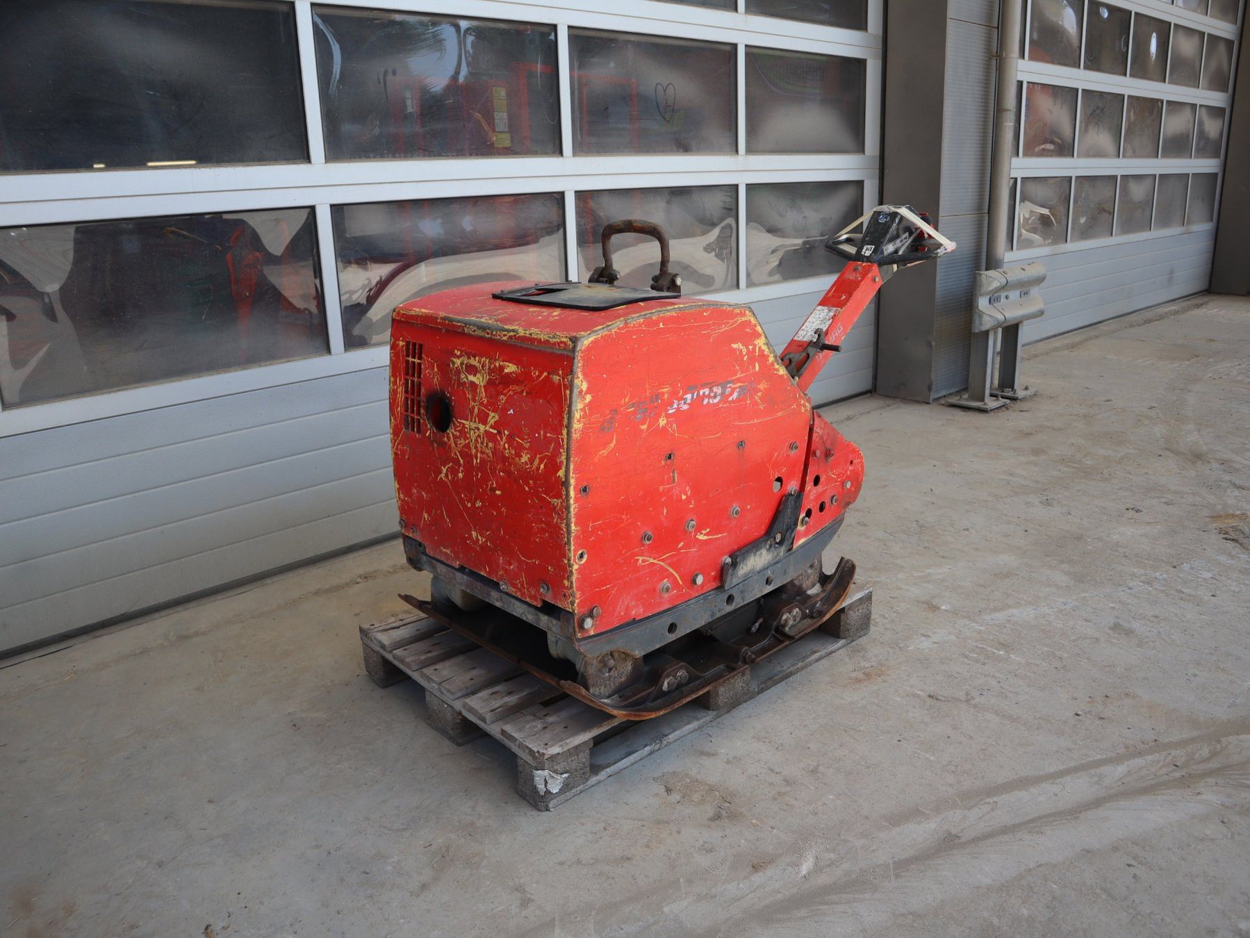 Bomag Tutte le macchine: Bomag BPR 100/80 D Vibroplatte – Usato da Hasle LU venduto da Arag08 5